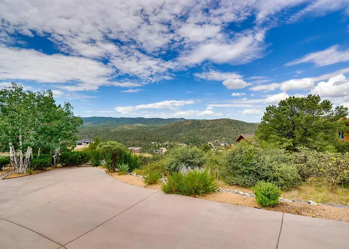 Gem: Hot Tub & Mtn Views, 7 Mi To Dtwn *